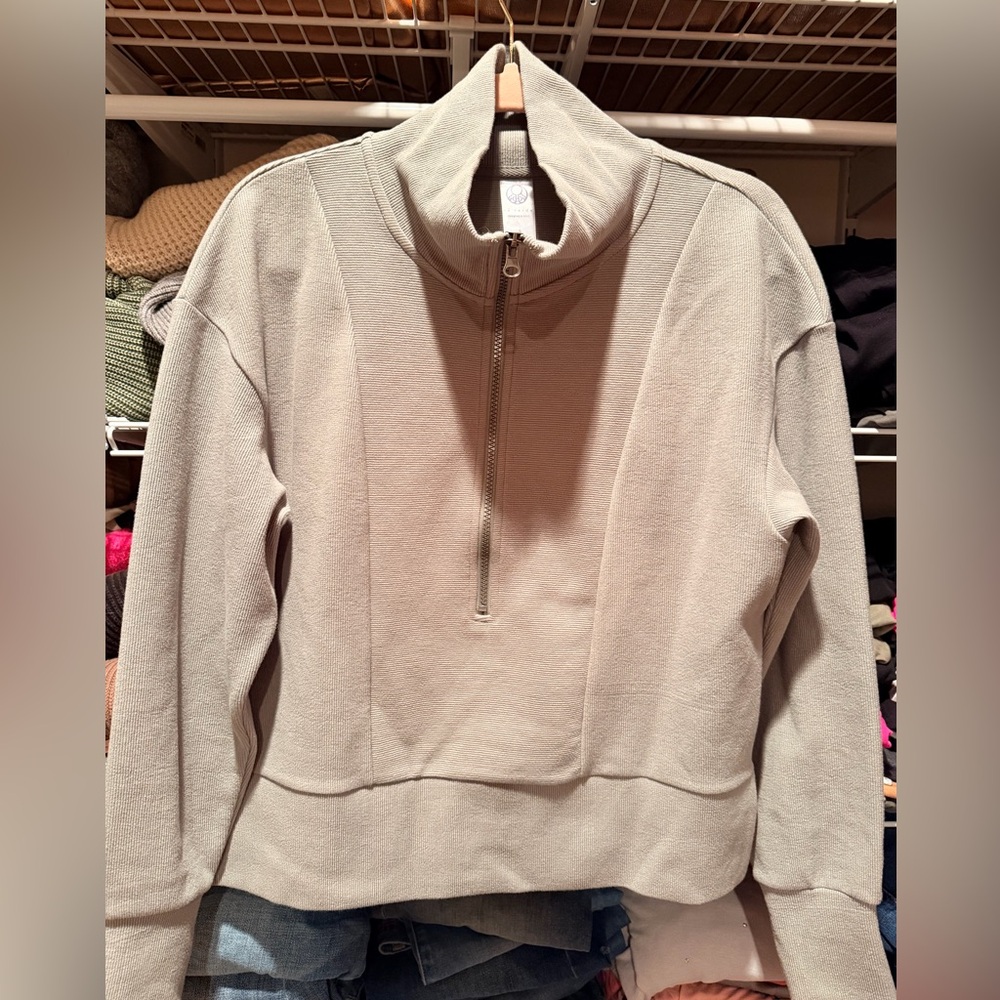 Te Verde Zip Ribbed Pullover